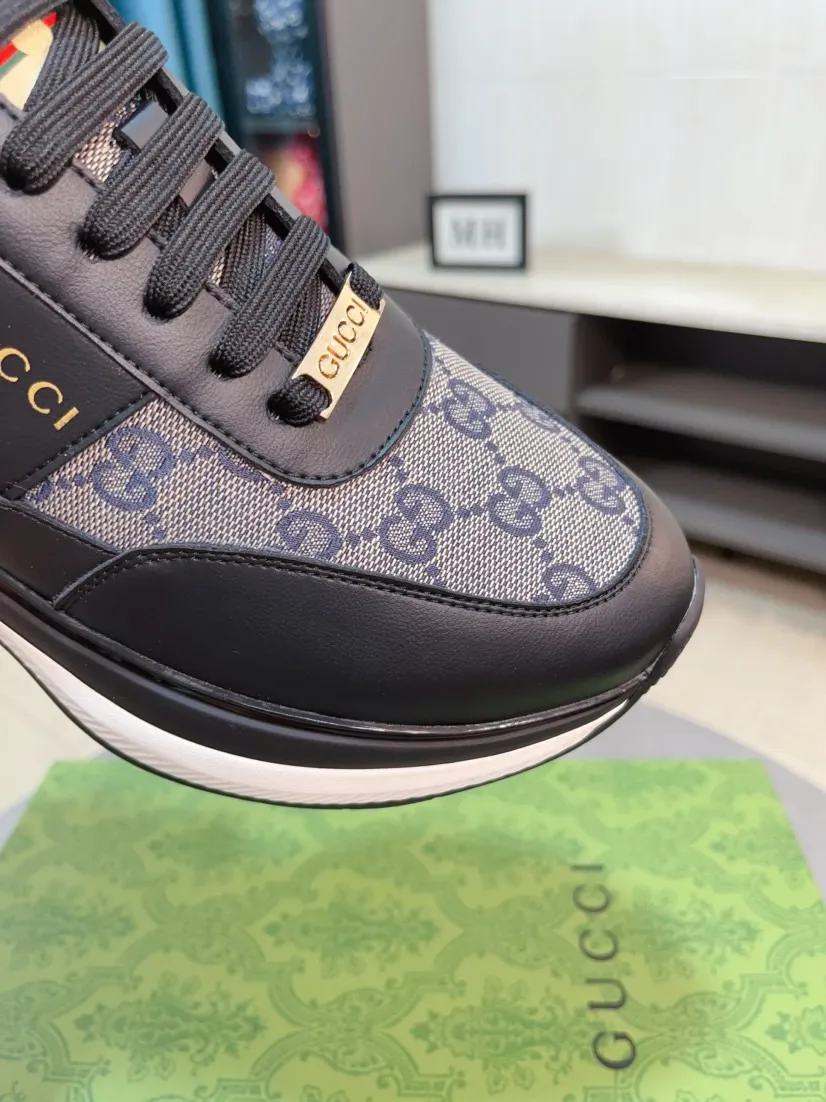 Men's shoes 💰458🌹🌹[GUCCI] Gucci's new lace-up casual men's shoes are on the market first, and the materials and workmanship are superior to all versions on the market. The highest quality shipped first-layer cowhide with imported original perforated materials➕Genuine leather lining, privately molded soft outsole, high foot comfort, imported special materials highlight the brand's unique charm, high-end customization 38-44